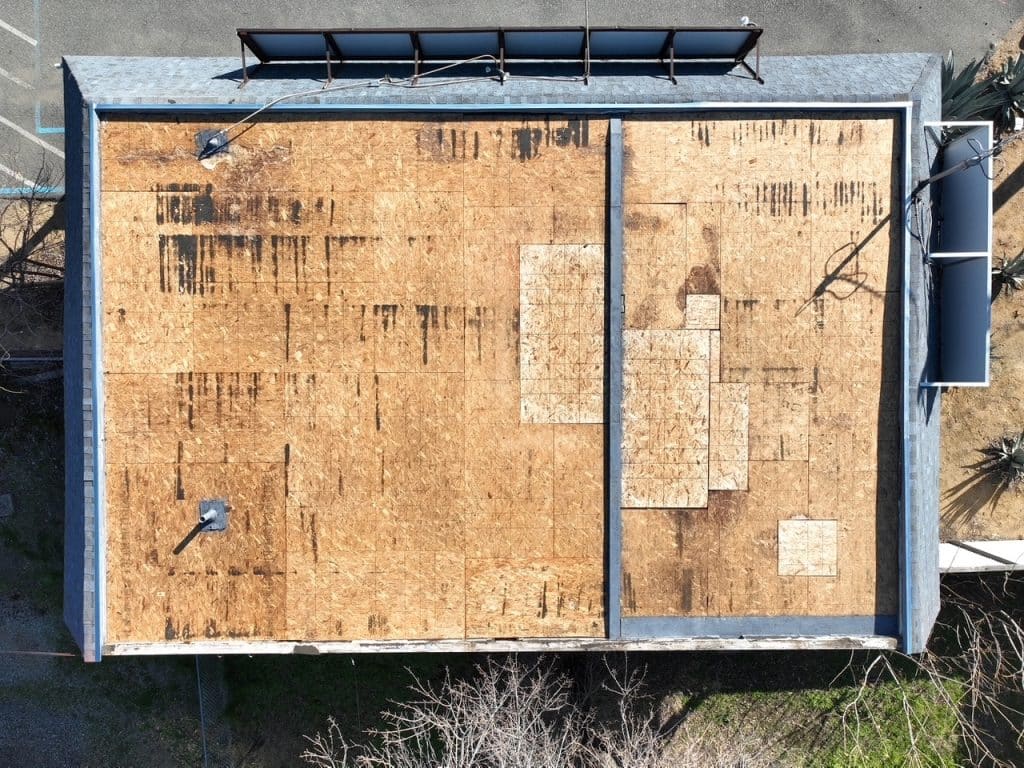 flat-roof-building